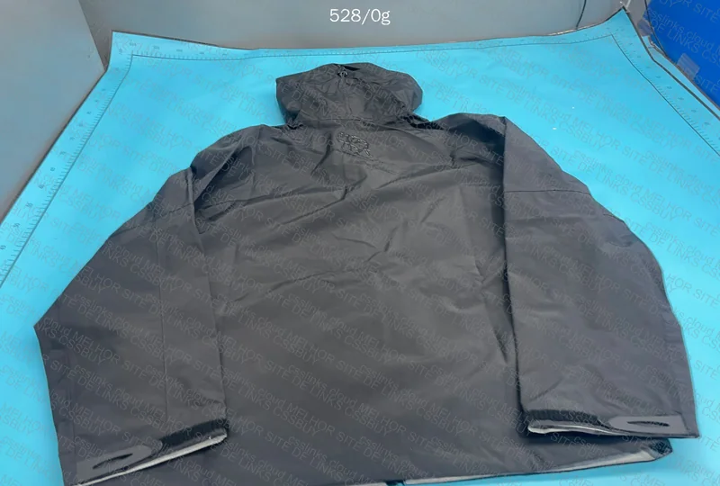 Mertra Weird Measurements Jacket
