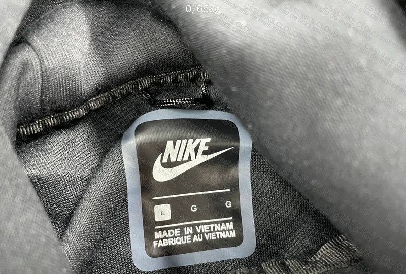 Nike Tech Fleece Jacket with Measurements 3