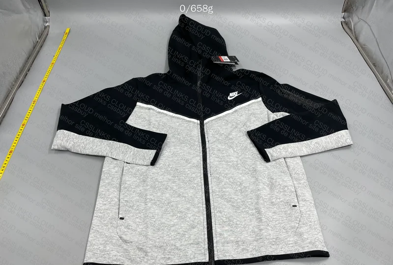 Nike Tech Fleece Jacket with Measurements 6