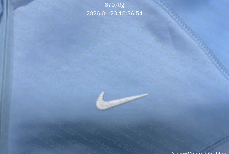 Jaqueta Nike x Nocta 4