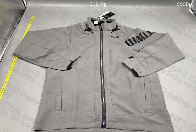 Oakley Vintage Jacket 2