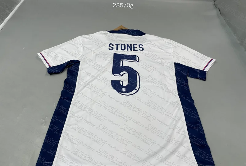 Patagonia Jacket + England No.5 Stones Shirt 5