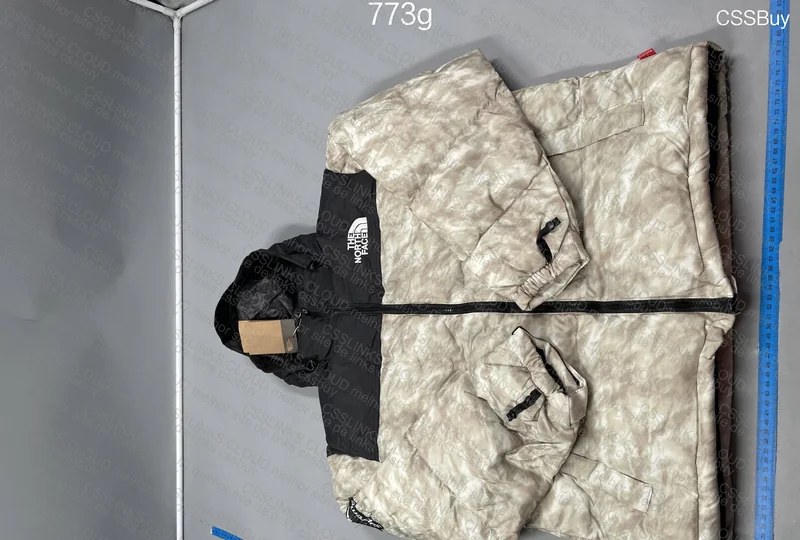TNF x Supreme Puffer Jacket 2
