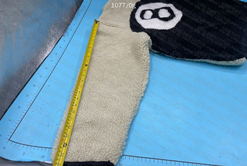 Stussy 8 Ball Sherpa Fleece Reversible Jacket (with Measurements) 10