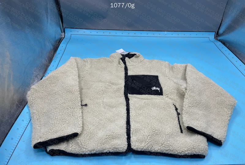 Stussy 8 Ball Sherpa Fleece Reversible Jacket (with Measurements) 2
