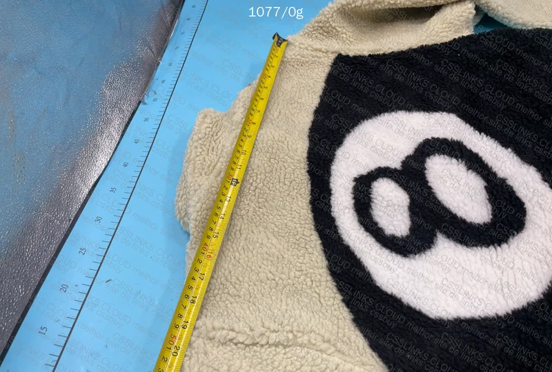 Stussy 8 Ball Sherpa Fleece Reversible Jacket (with Measurements) 4