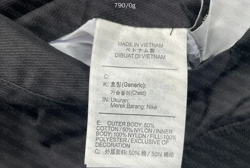 Stussy x Nike Double-Sided Jacket 3