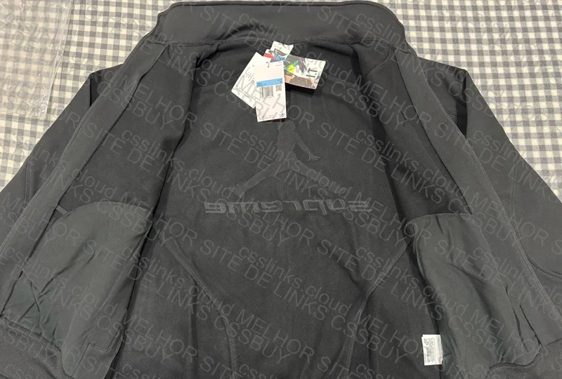 Supreme x Jordan Jacket 4