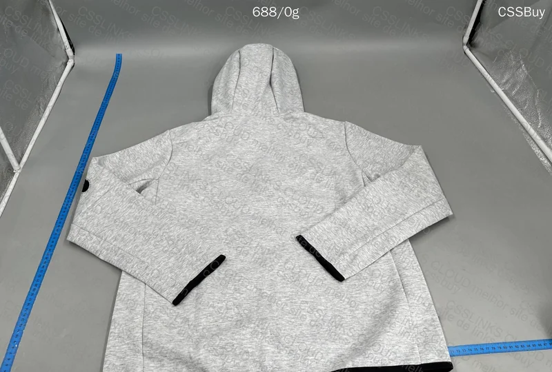 Tech Fleece Jacket 3