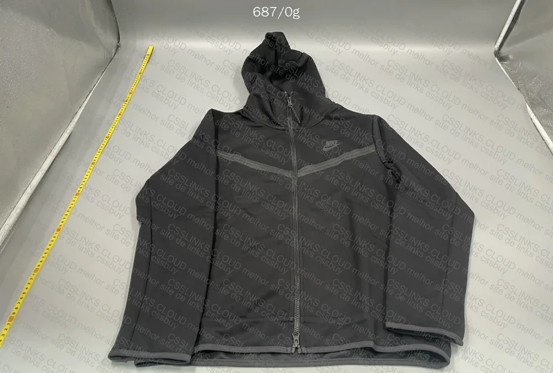 Tech Fleece Jacket 3