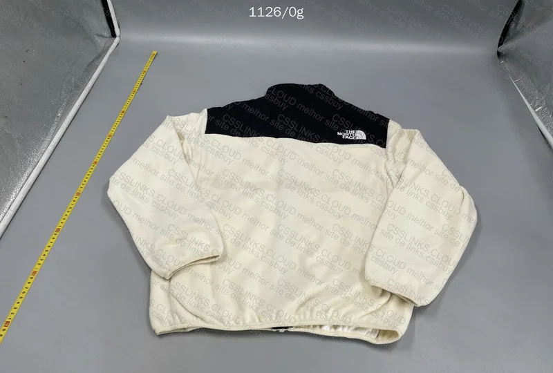 The North Face Jacket 35¥ 4