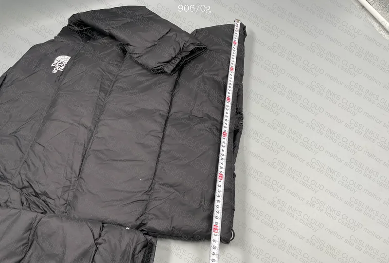 The North Face Jacket 700 220y (with measurements) 3