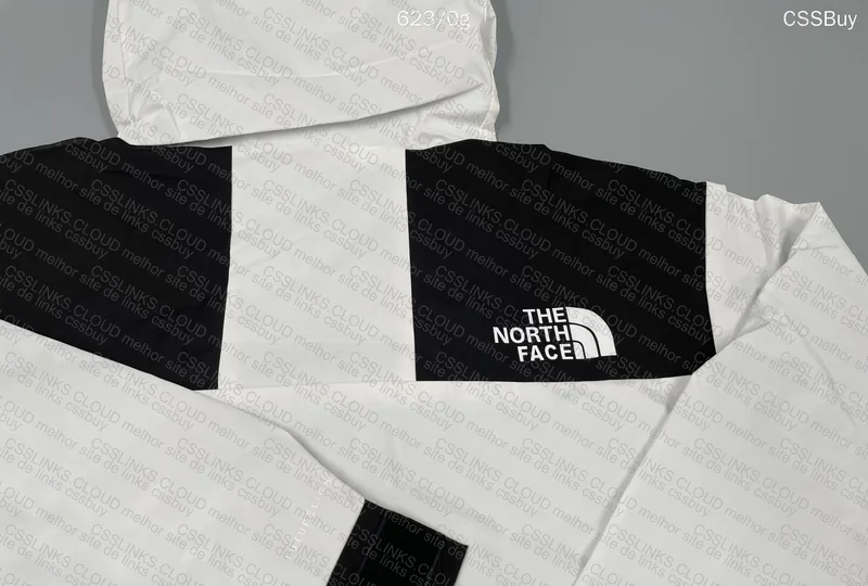 The North Face Jacket (HELP!!) 3