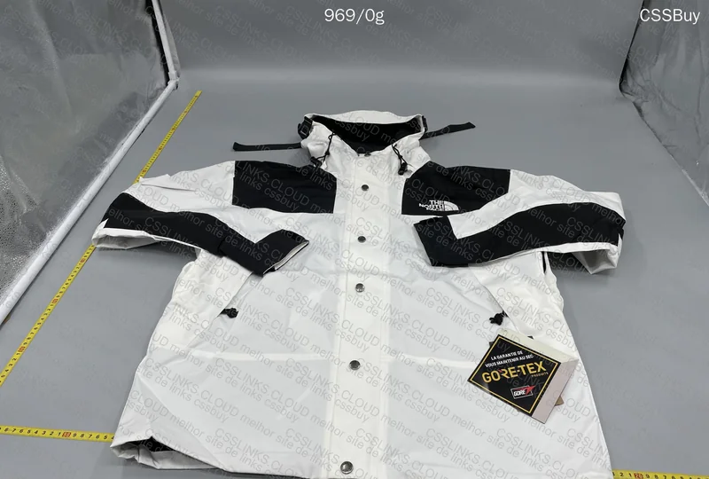 The North Face Jacket (help) 3