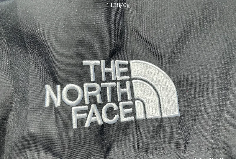 The North Face Black Double-Sided Jacket (TNF) with Measurements 6