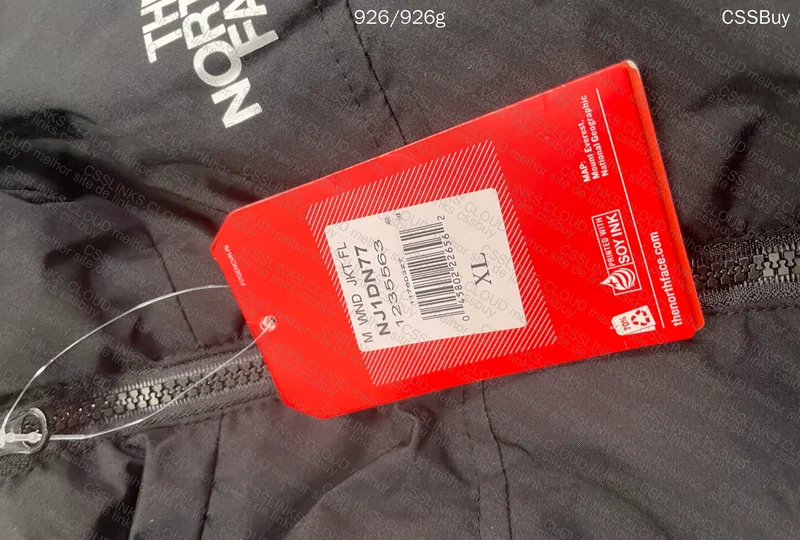 The North Face Reversible Jacket 4