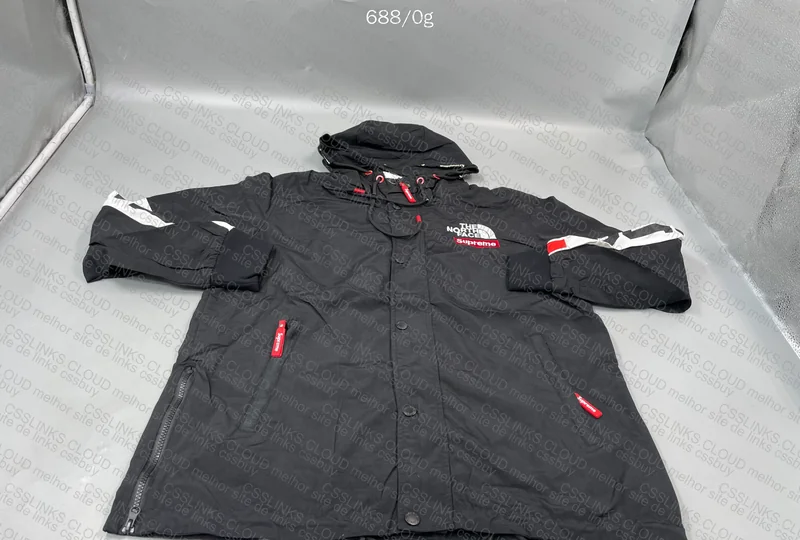 The North Face x Supreme Jacket