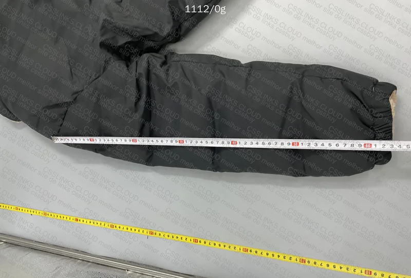 TNF Jacket with Measurements 10