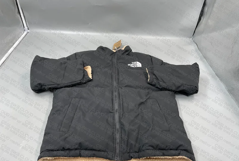 TNF Double-Sided Jacket 2