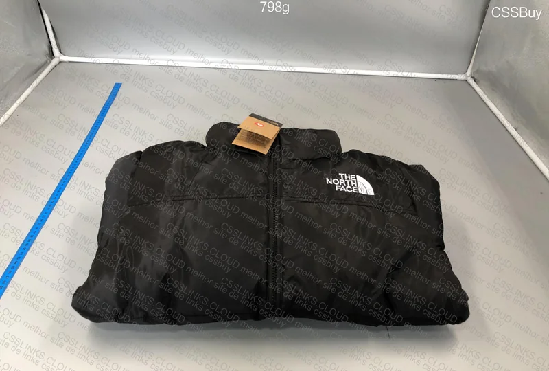 TNF Puffer Jacket 4