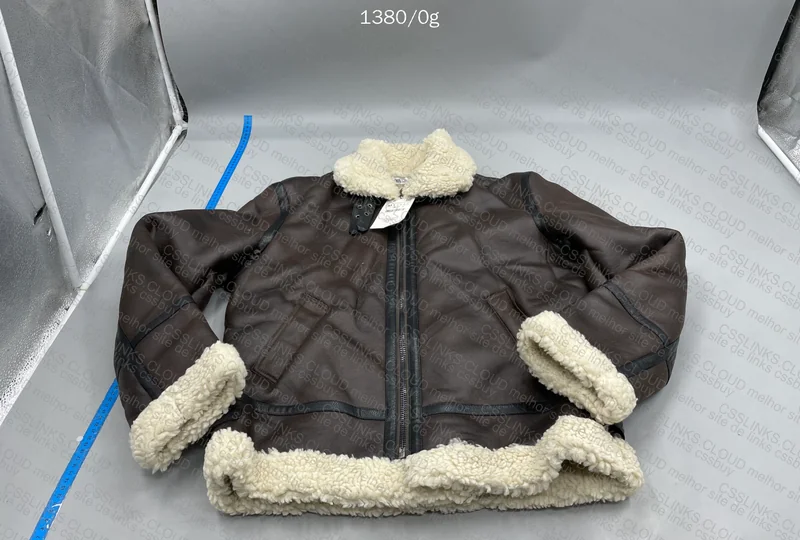 Zara Jacket - Price: 180+8y Size: M Weight: 1380g Batch: ? 2