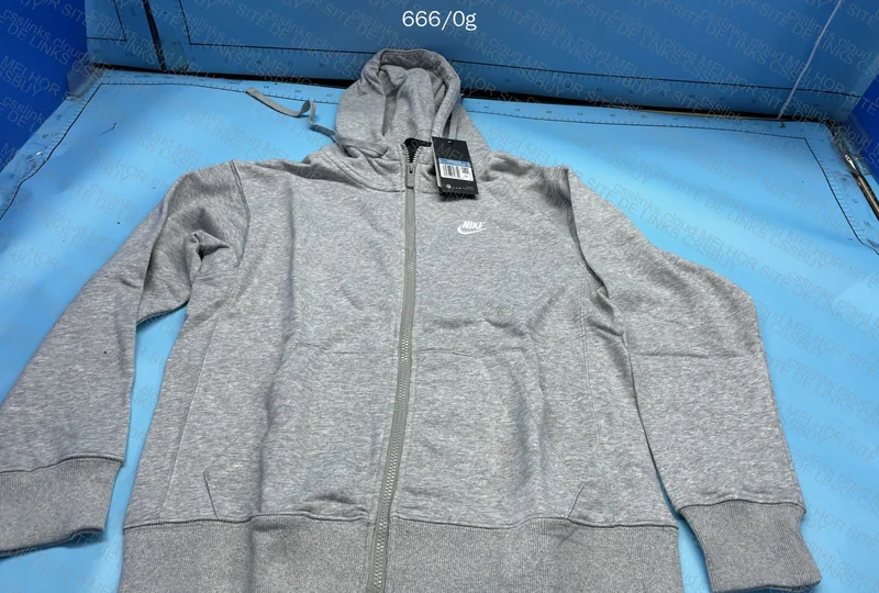 Nike Club Hoodie 2