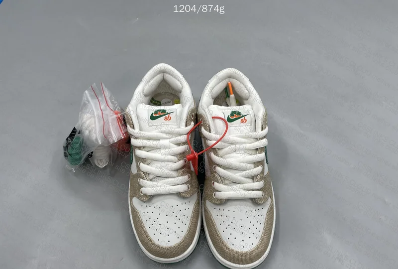 Jarritos x Nike SB Dunk Low