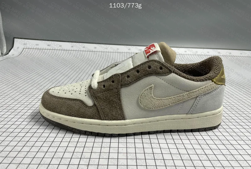 Air Jordan 1 Low OG 3
