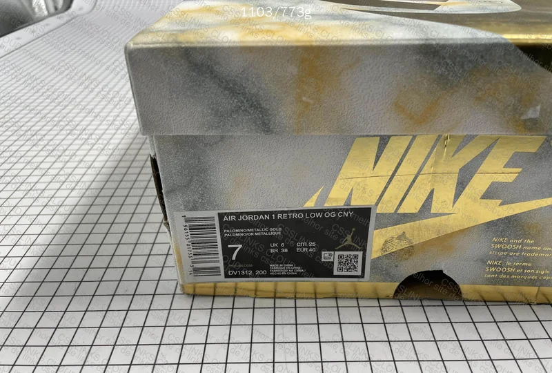 Air Jordan 1 Low OG 7