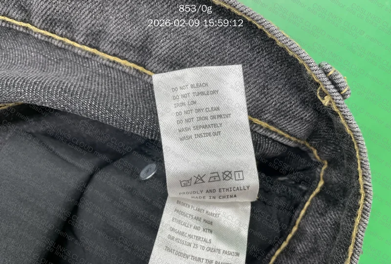 Jeans Broken Planet 3