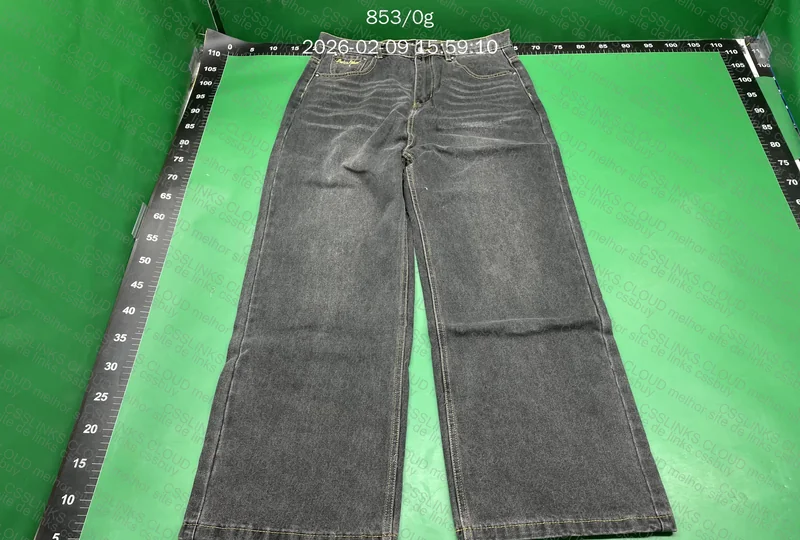 Jeans Broken Planet 4