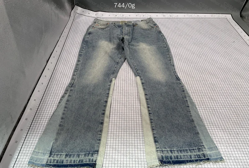 Jeans gallery dept 2