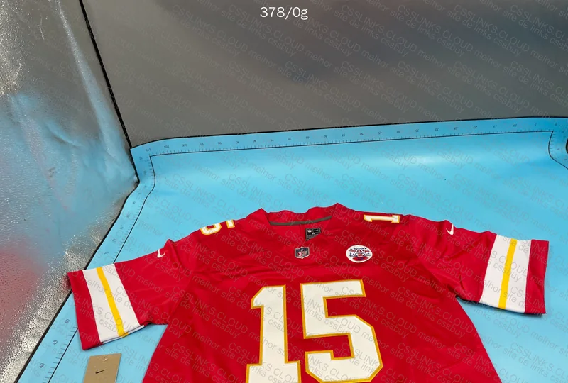 Kansas City - Patrick Mahomes Jersey 2