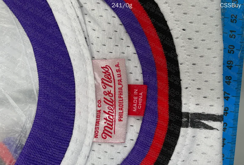 Raptors Retro Jersey 4