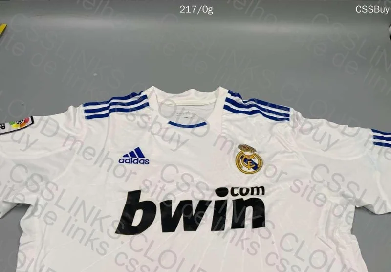 Real Madrid Retro Jersey 2010/2011. Best Price!