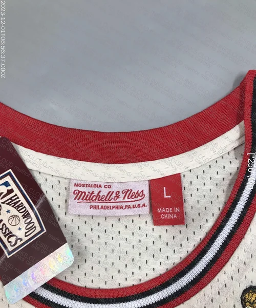 Mitchell & Ness NBA Retro Jersey 4