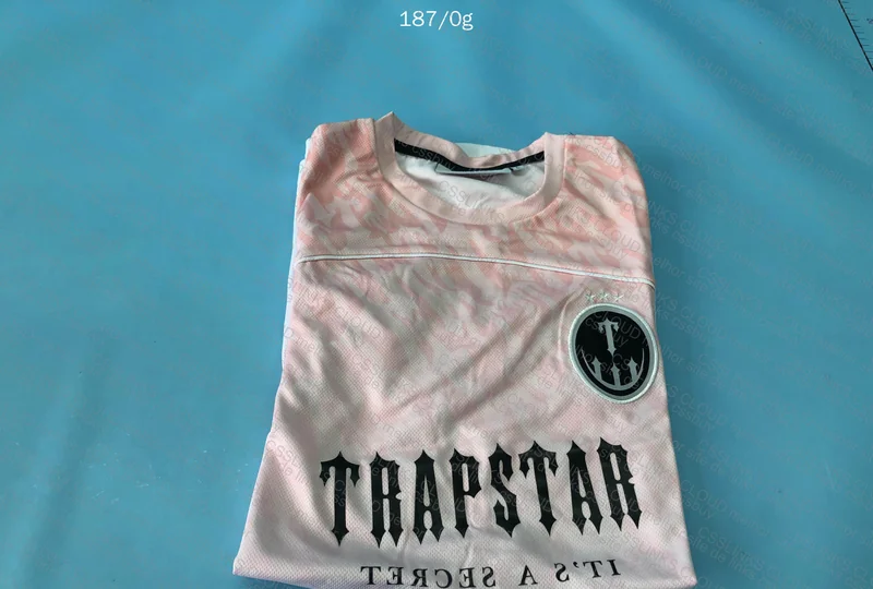jersey trapstar rosinha 💅🏻 2