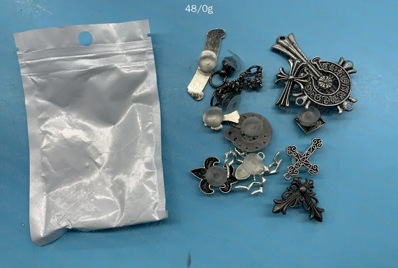 Jibbitz Chrome Hearts