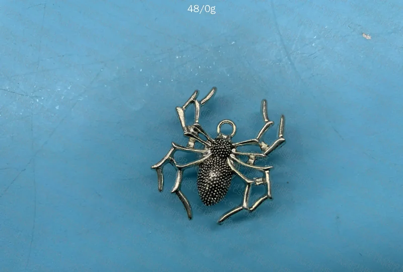 Jibbitz Chrome Hearts 2