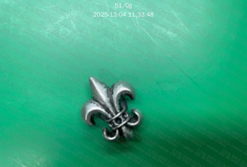 jibbitz da chrome hearts 7