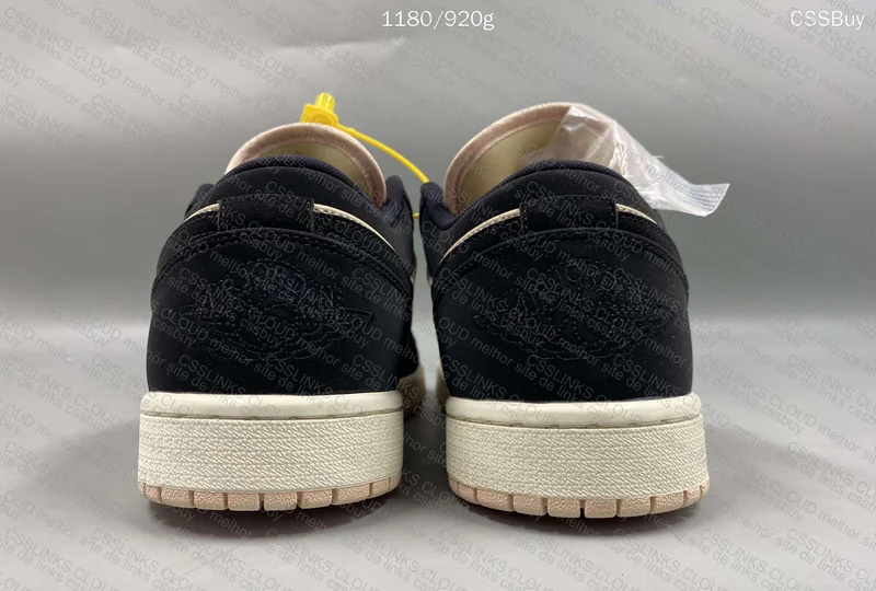 Jorda 1 Low Guava Ice 3