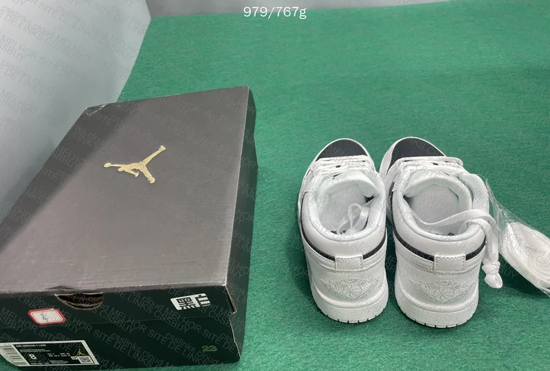 Jordan 1??? 9