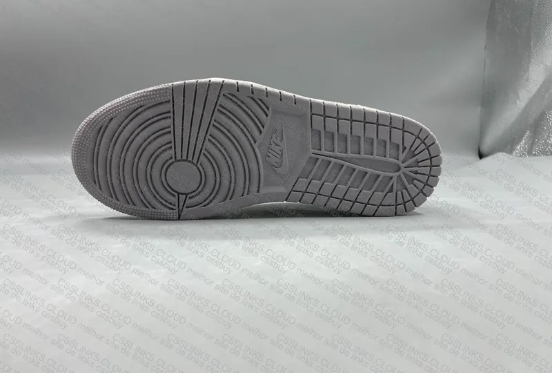 jordan 1 atmosphere grey 3