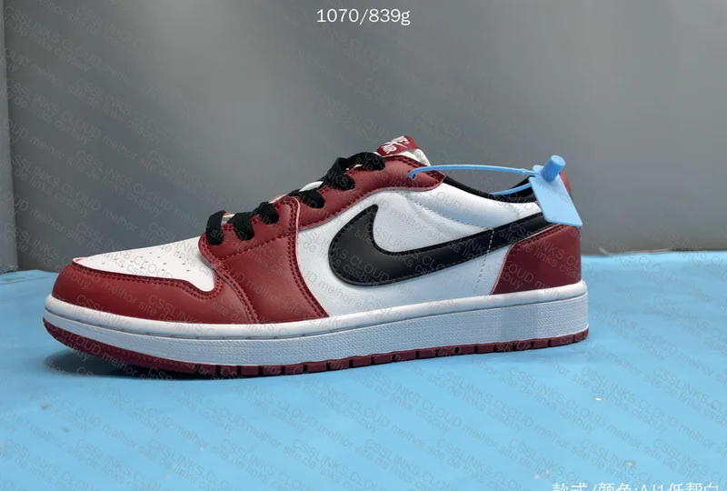 Jordan 1 C hicago Low 7