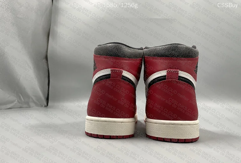 Jordan 1 Chicago Lost And Found - 44BR 3
