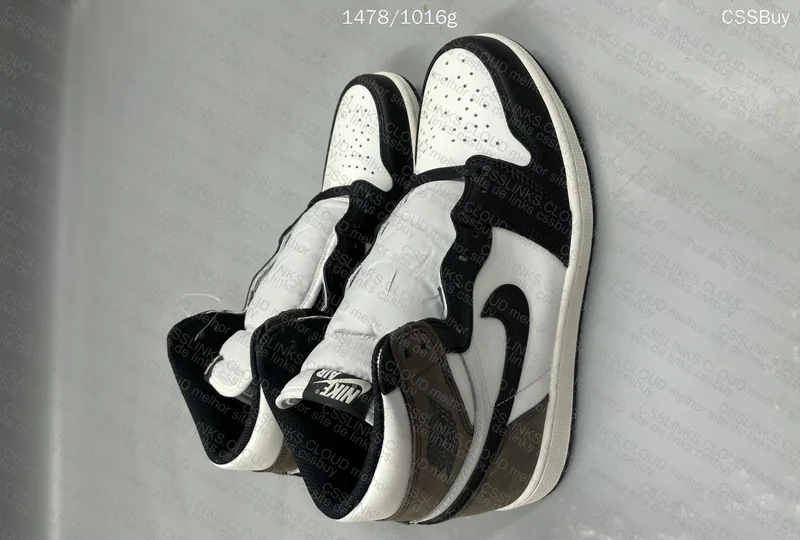 Jordan 1 Dark Mocha 2