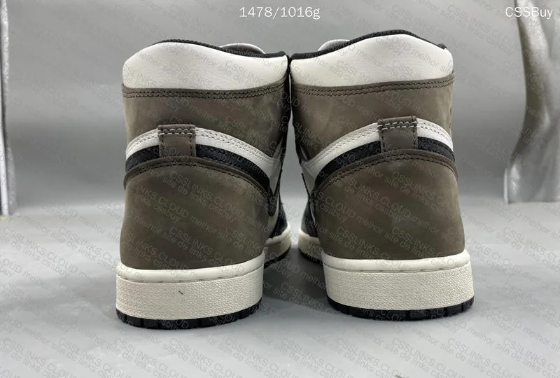 Jordan 1 Dark Mocha 3