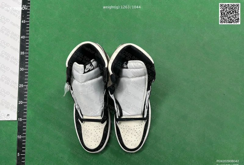 Jordan 1 dark mocha 6