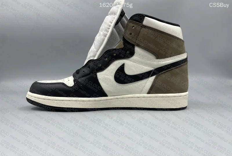 Jordan 1 Dark Mocha 4
