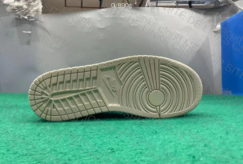 Jordan 1 DT low 6